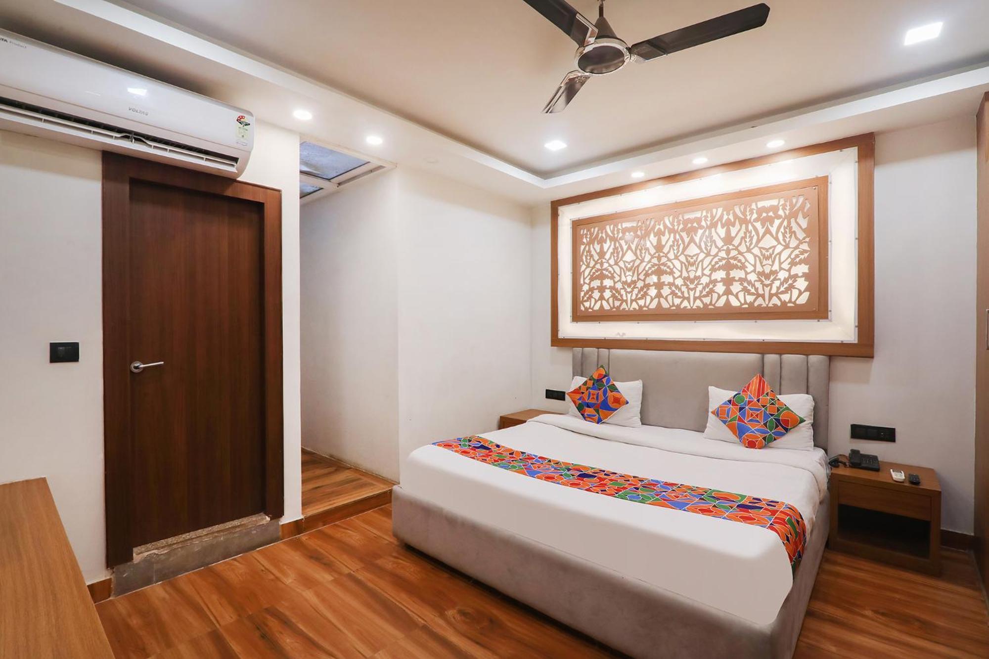 לקנאו Fabhotel Shaurya Inn מראה חיצוני תמונה